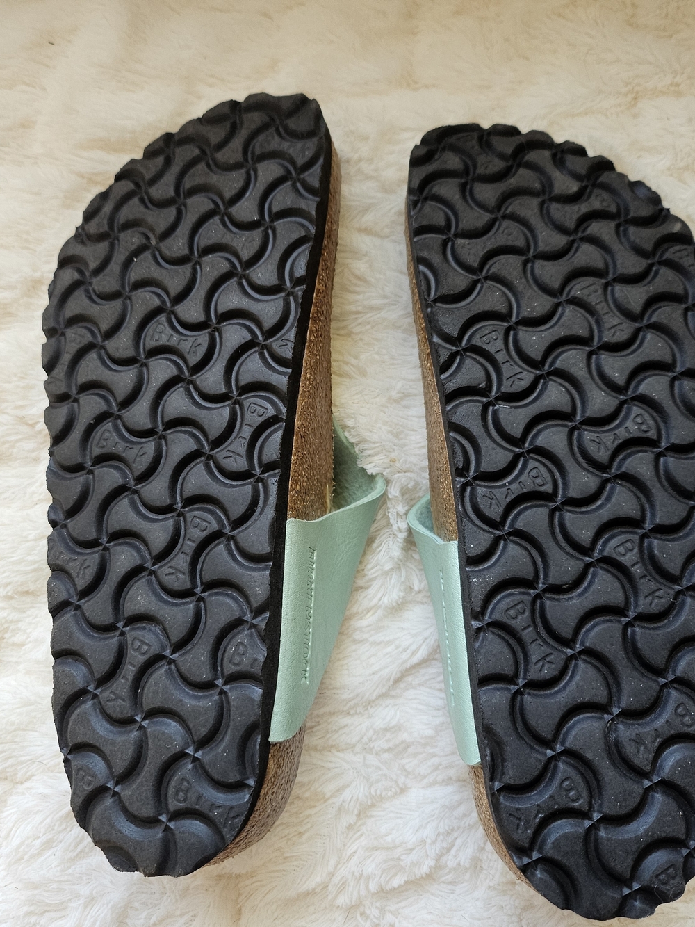 Birkenstock Gizeh Mint Green Thong Sandals - Picture 4 of 4
